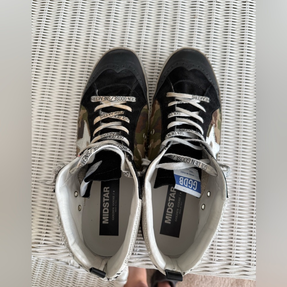 Men’s Golden Goose MidStar Sneakers - Picture 4 of 7